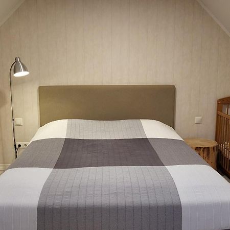 Kuressaare Family And Garden Apartments Ngoại thất bức ảnh
