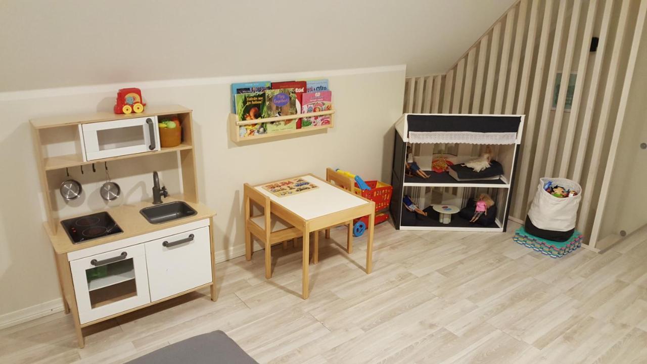 Kuressaare Family And Garden Apartments Ngoại thất bức ảnh